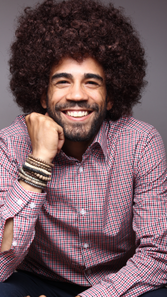 homme cheveux afros